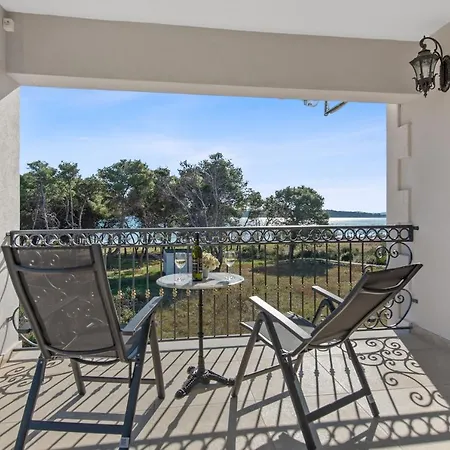 Villa Carolus Dalmatia *