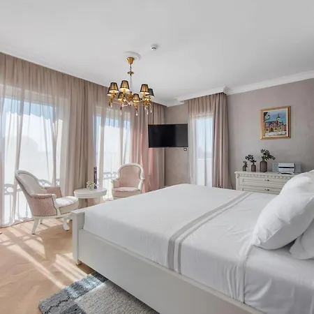 Carolus Dalmatia Villa