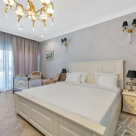 Carolus Dalmatia * Vodice