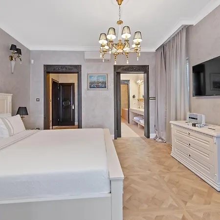 Carolus Dalmatia